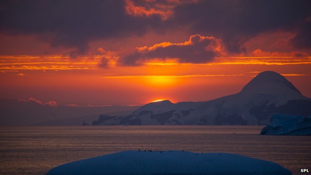 sunset at 11pm in antarctica